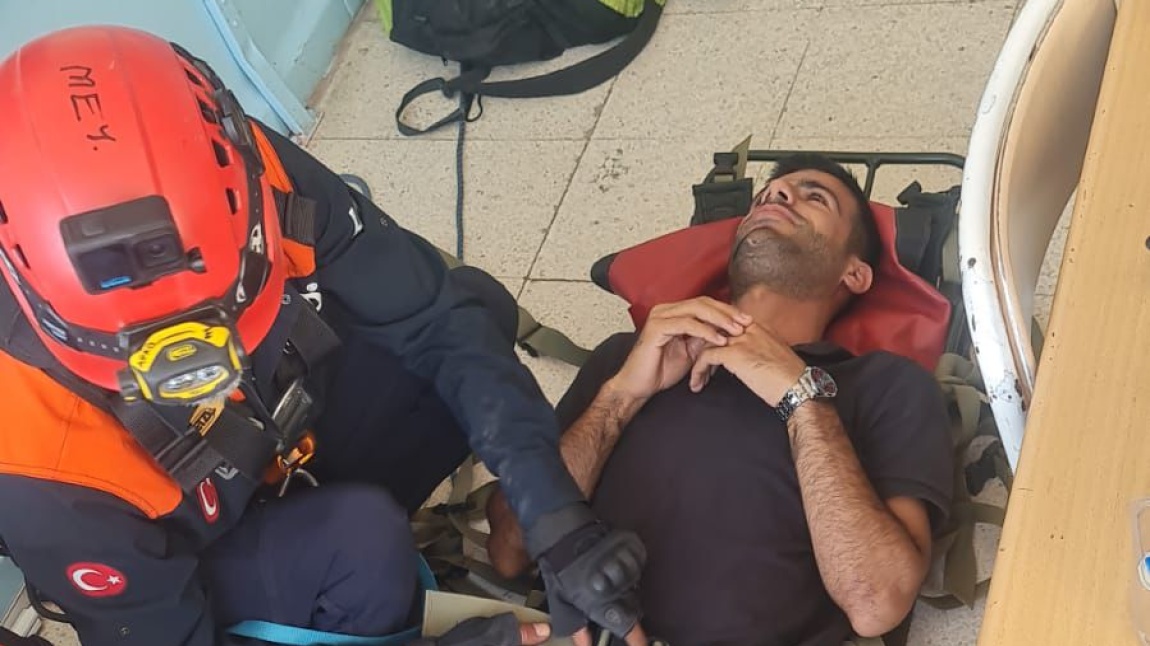 Okulumuzda Deprem Tahliye Tatbikatı Gerçekleştirildi
